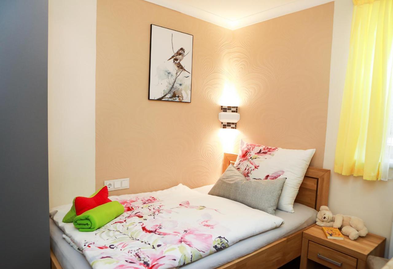 Appartement Anton Шладминг Екстериор снимка